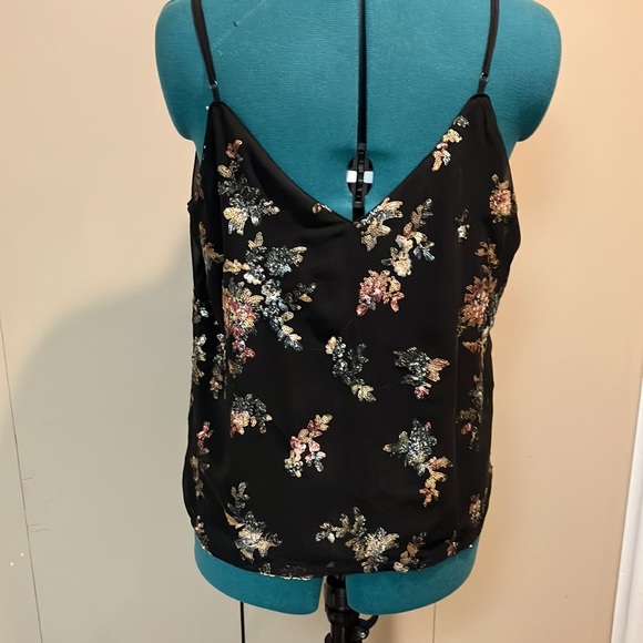 BANANA REPUBLIC Size Large, black floral sequin camisole. - Picture 3 of 6